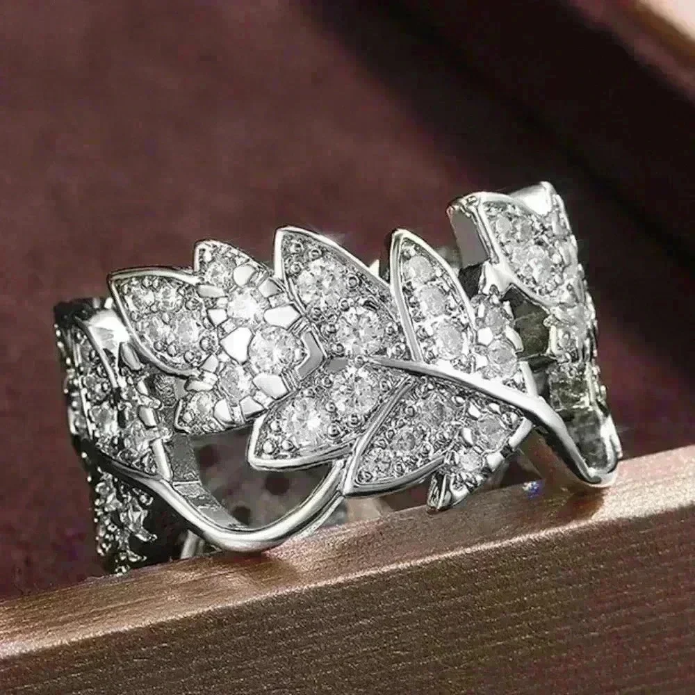 🍁925 Silver Plated Beautiful Silver Bague Leaf Women Ring, GPMB1433
